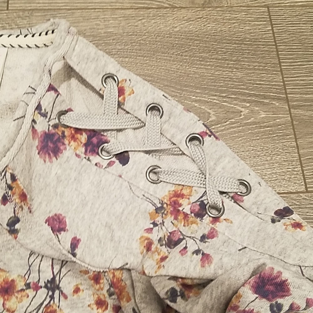 Sweater - Picture 2 of 2